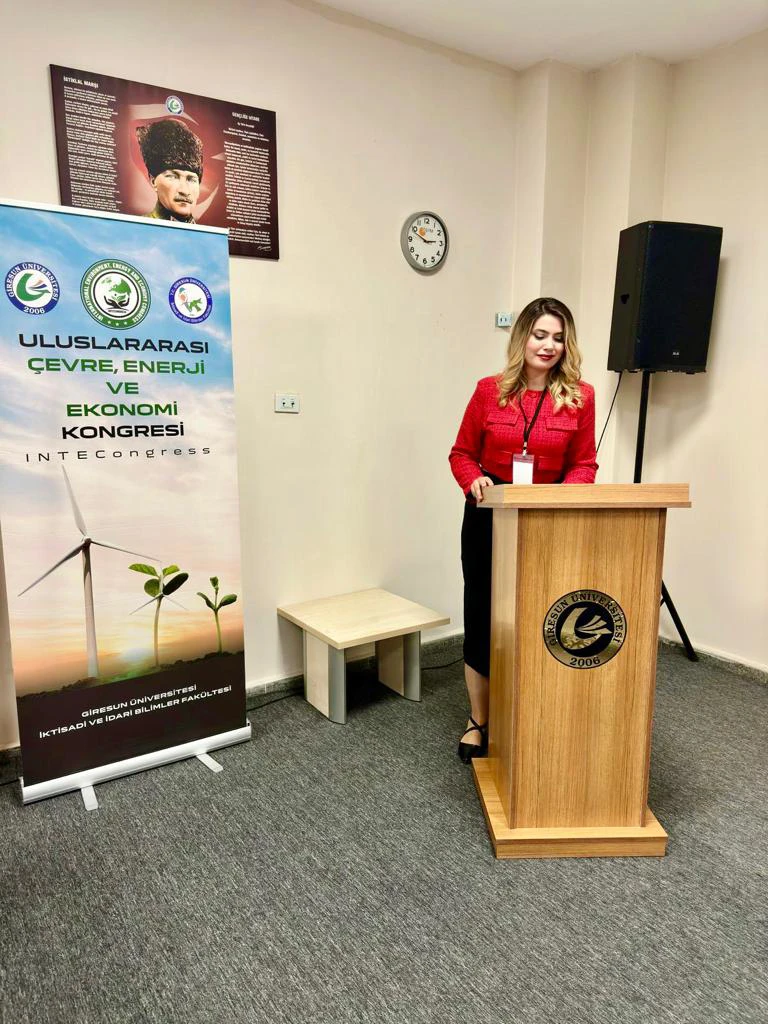 2.Uluslararası Çevre Enerji ve Ekonomi Kongresi Analysıs of Export-led growth model for Türkiye economy with markov regime switching mode